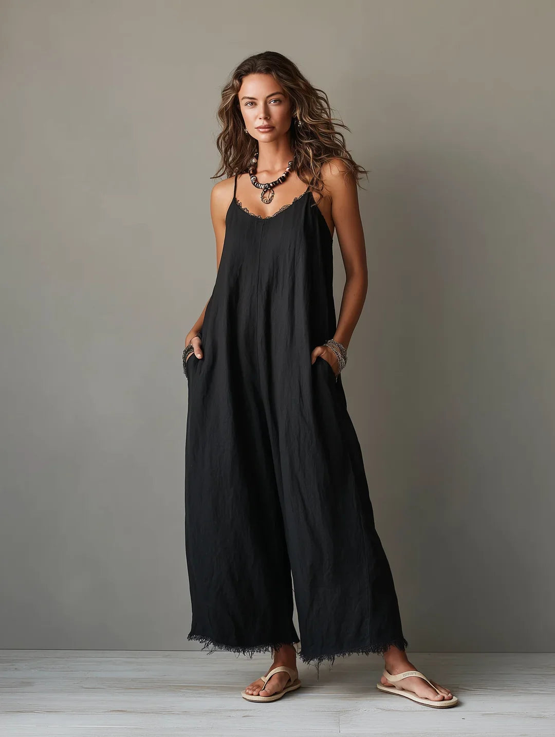 LÉA - WOMEN'S MINIMALIST LINEN JUMPSUIT